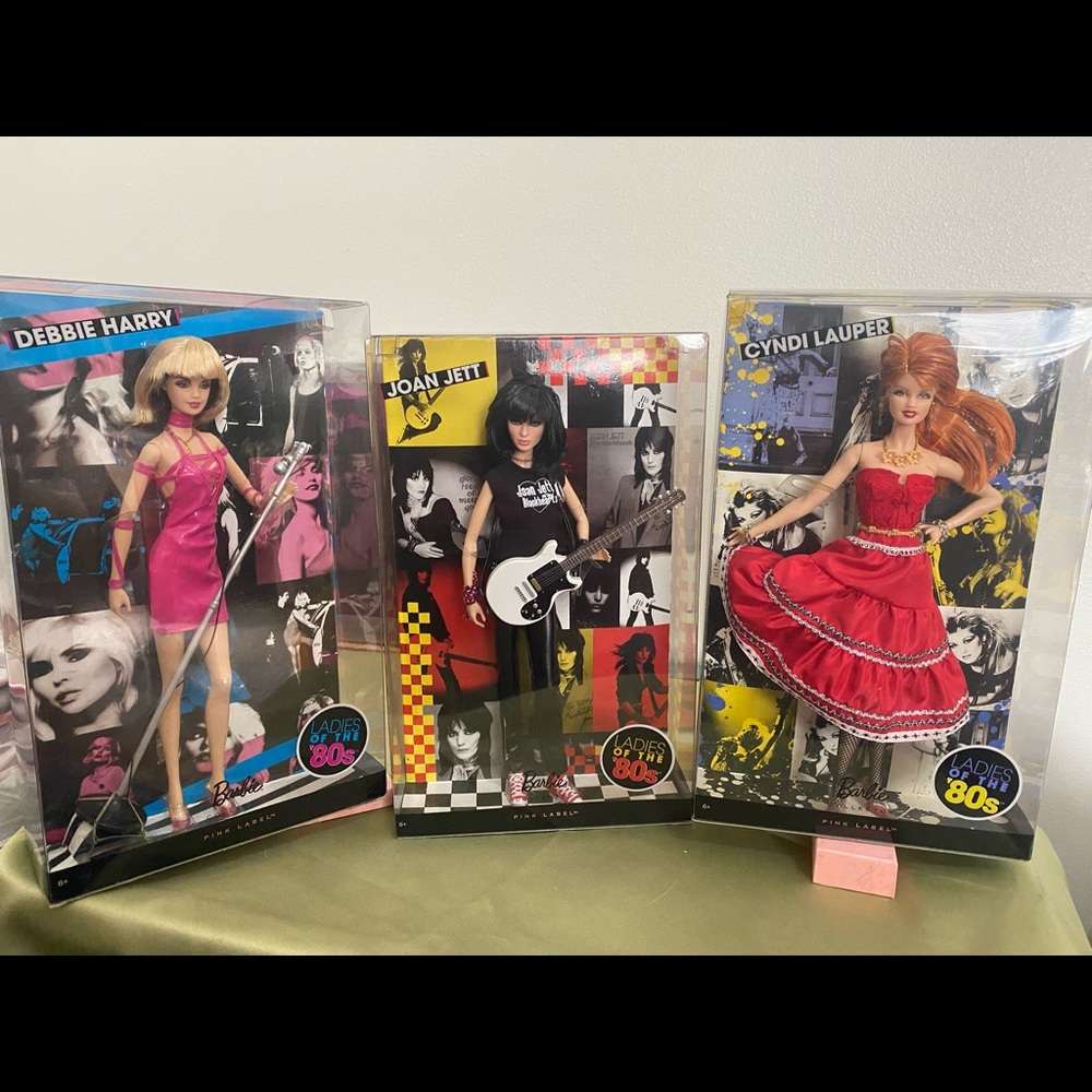 Barbie - Ladies of the 80s LOT (2011)